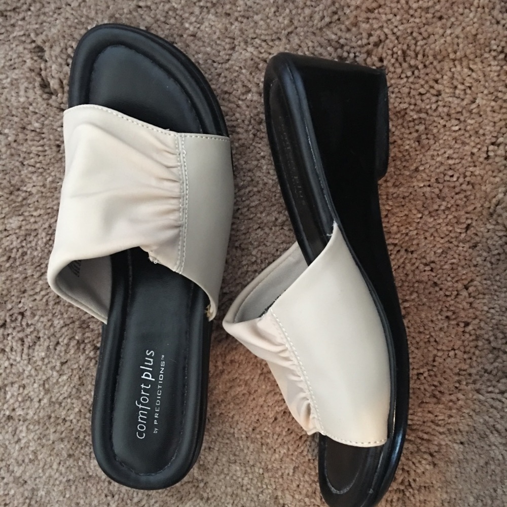 Comfort Plus 61/2 Wide wedge